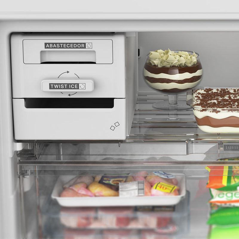 Heladera 449 Lts Control de Temperatura Turbo Negra